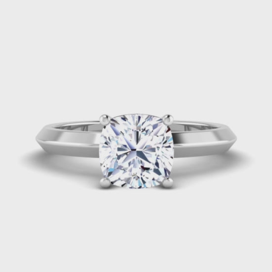 360 vvideo view of platinum or white gold engagement ring featuring a cushion cut lab grown diamond in a floating setting with 4 claws