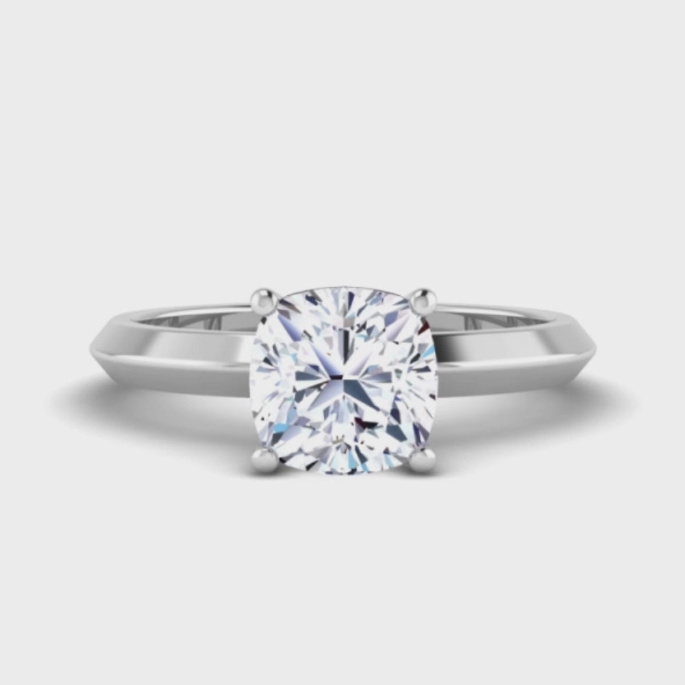 360 vvideo view of platinum or white gold engagement ring featuring a cushion cut lab grown diamond in a floating setting with 4 claws