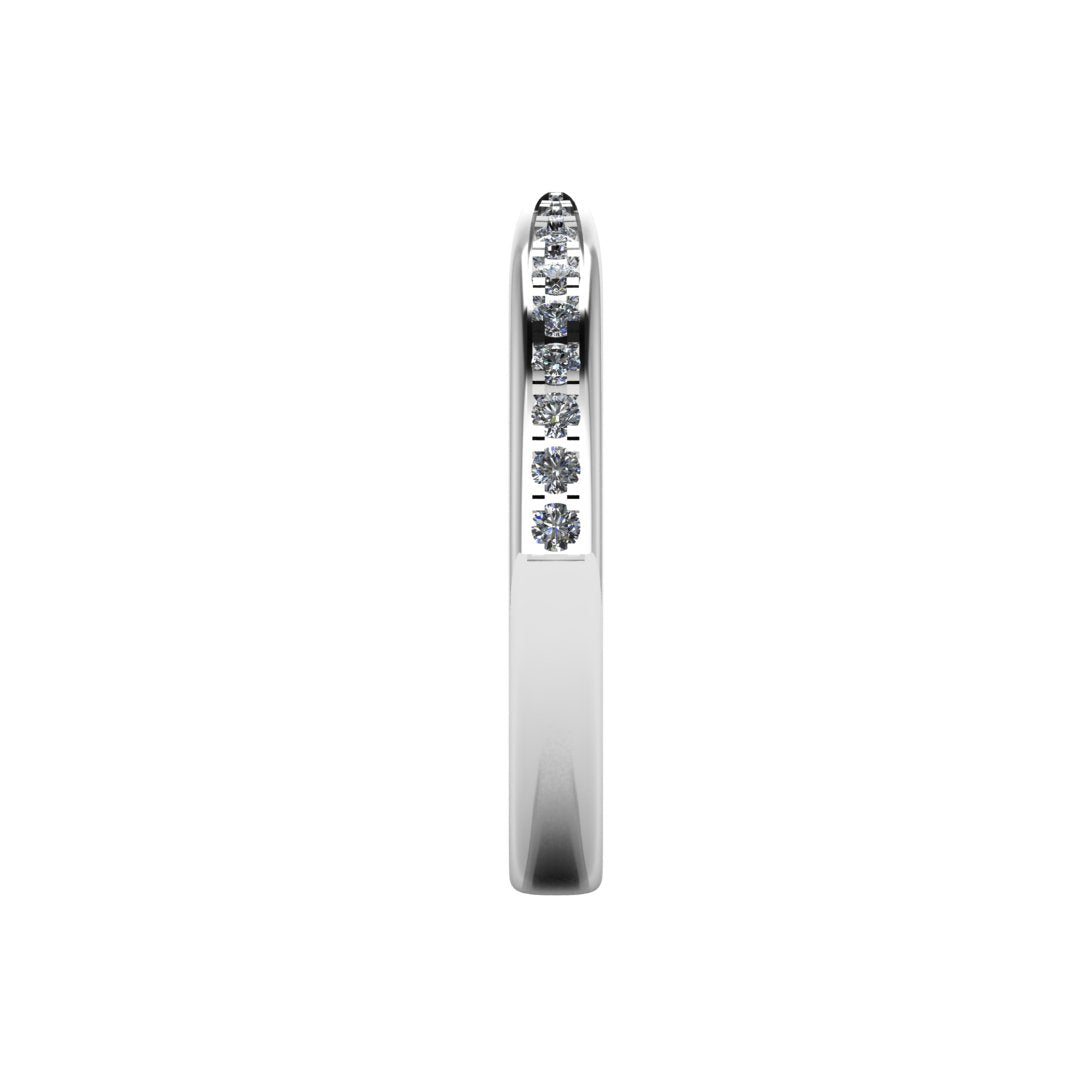 side view of platinum or white gold tapered wedding band. Round lab-grown diamonds appear in a graduated setting starting from the middle and gradually increasing in size towards the edges