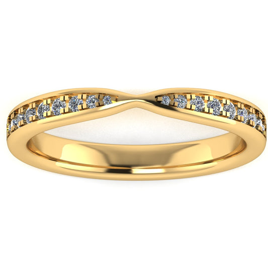 front view of yellow gold tapered wedding band. Round lab-grown diamonds appear in a graduated setting starting from the middle and gradually increasing in size towards the edges